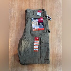 NWT Wrangler Riggs Workwear. Bark. 34 x 36. Flannel Lining.